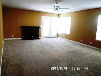 4th image of 7140 Mountain Moss Dr
