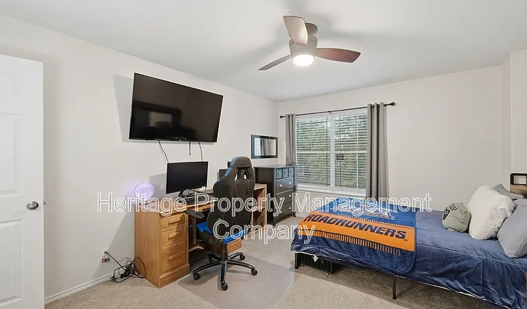 2909 Ashwood Rd — Photo 33