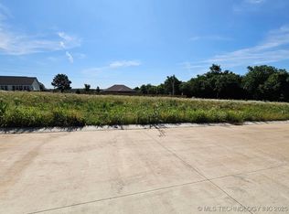 1910 Everly Dr, Tahlequah, OK 74464