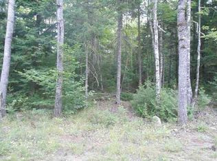 9 Gifford Pl, Lee, ME 04455