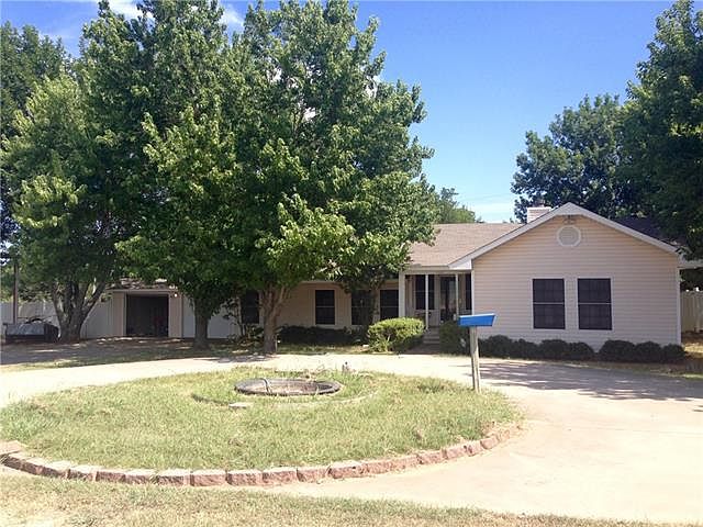 1st image of 7930 Newt Patterson Ct