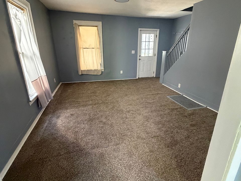 1st image of 348 Lenox Ave #2
