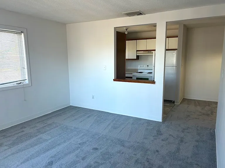 724 Beverage Hill Ave #B2 — Photo 11