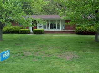 6111 Corwin Ave, Newfane, NY 14108
