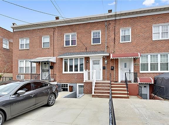 2nd image of 252 Swinton Ave