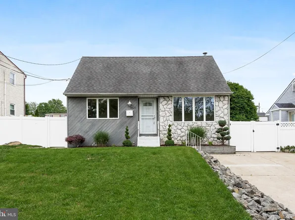 1025 W Front St, Glendora, NJ 08029