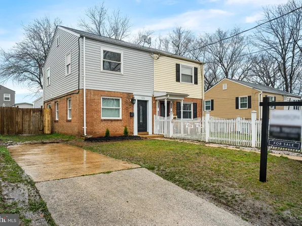 5816 Fifer Dr, Alexandria, VA 22303