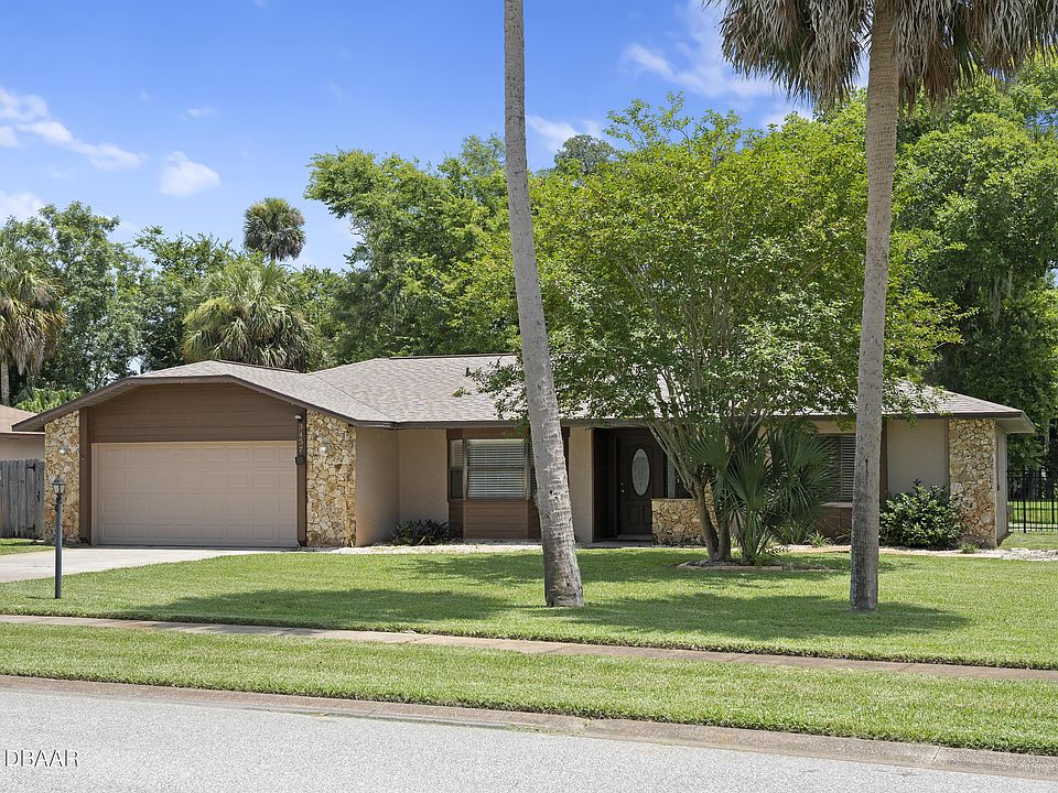 1st image of 3457 Country Walk Dr