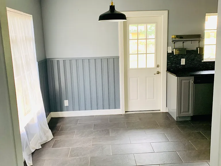 612 Wilmes Dr — Photo 8