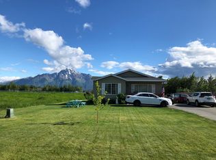 432 E Kinnikinnik Ave, Palmer, AK 99645