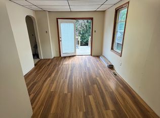 539 W Market St, Scranton, PA 18508