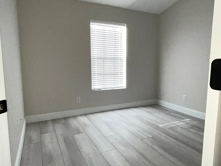 30237 Swinford Ln — Photo 8