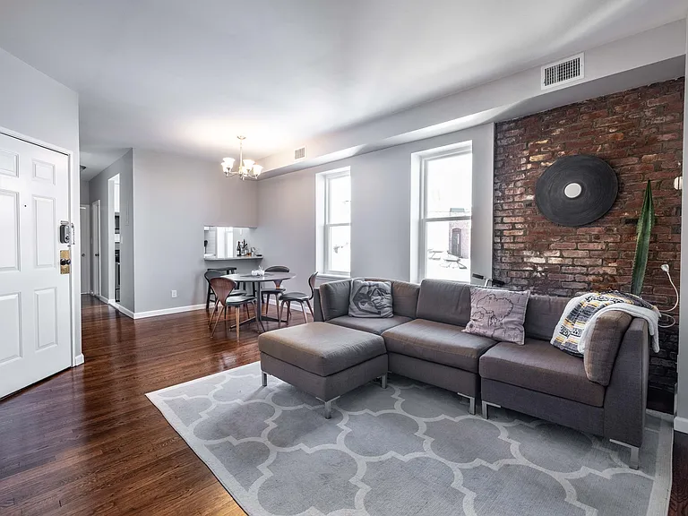 310 Palisade Ave #9 — Photo 2