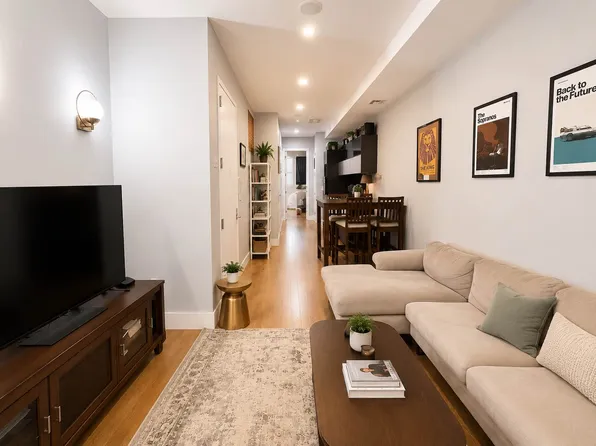 241 Jefferson Street image 1 of 6