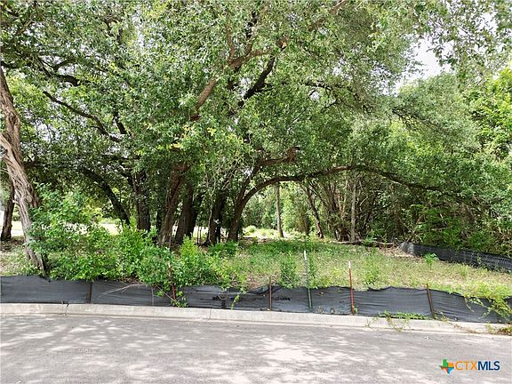 2nd image of E 25th Ave