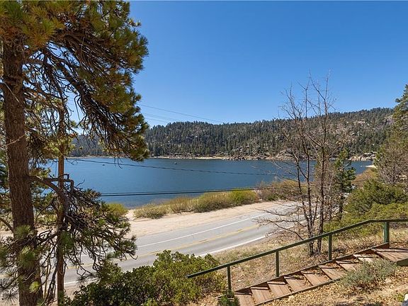 2nd image of 262 Big Bear Trl