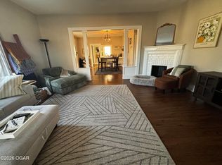 305 S Michigan Ave, Joplin, MO 64801