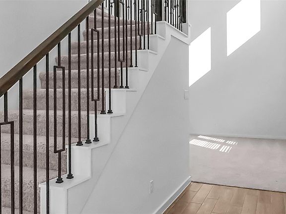 5th image of 6635 Escondido Dr