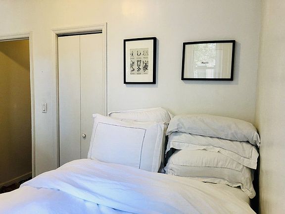 4th image of 56 Morton St