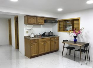 4826 Weeks Ln, Fresh Meadows, NY 11365