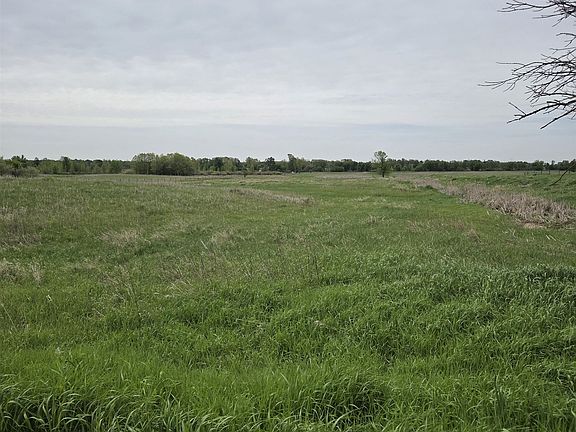 3rd image of V/l E Stevenson Lake Rd