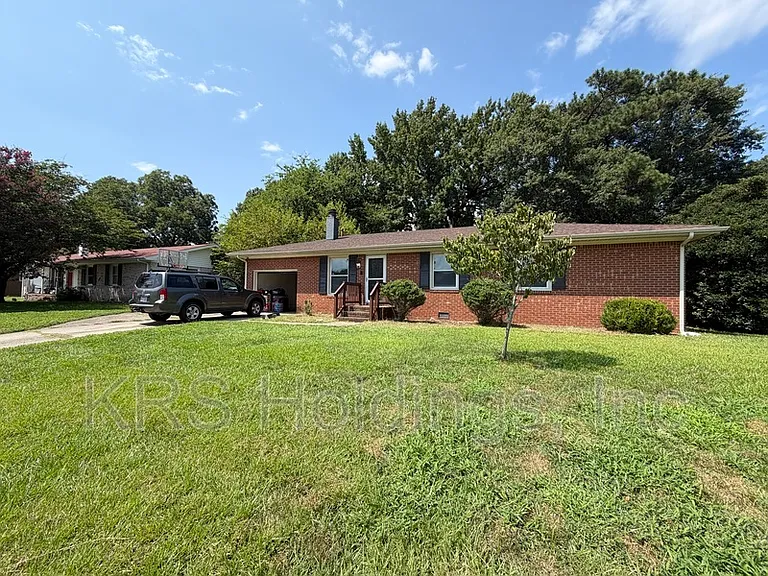 4508 Regent Dr — Photo 1