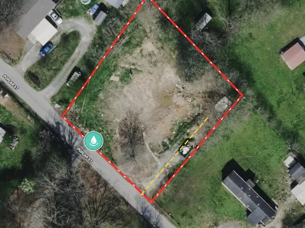 343 Poplar St, Soddy Daisy, TN 37379
