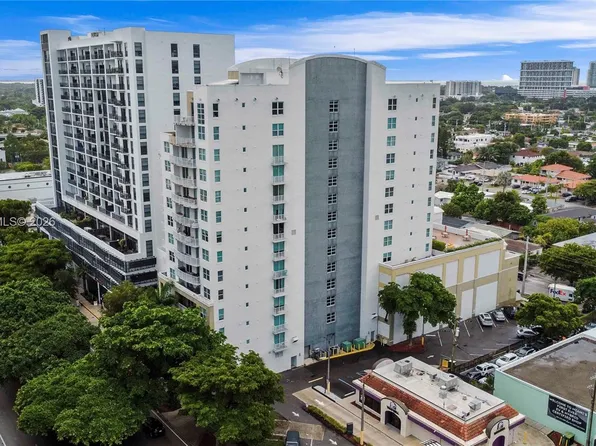 3180 SW 22nd St APT 604, Miami, FL 33145