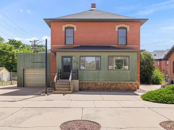 215 E Pitkin Ave, Pueblo, CO 81004