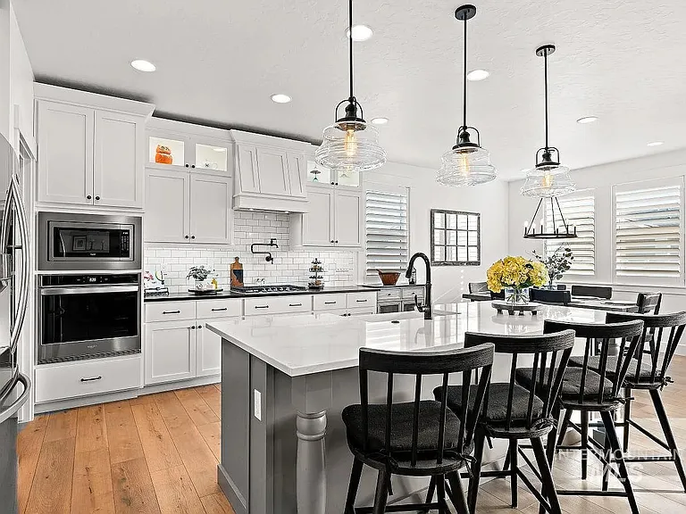 11843 W Castile Dr — Photo 14
