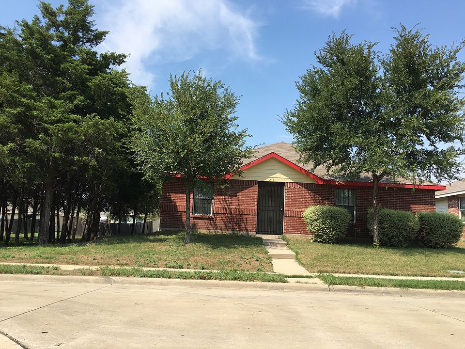 1st image of 731 Panola Dr