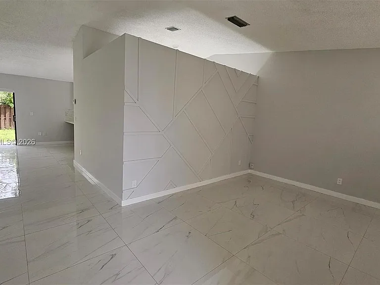 14470 SW 96th Ter — Photo 5