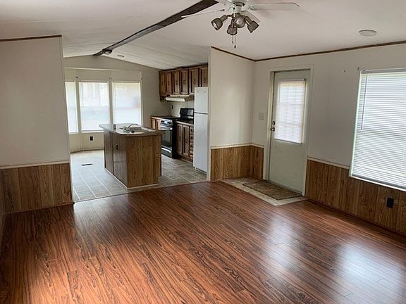 5th image of 13 Peaceful Pines Dr