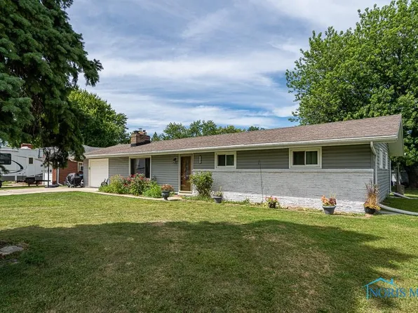 2941 Seaman St, Oregon, OH 43616