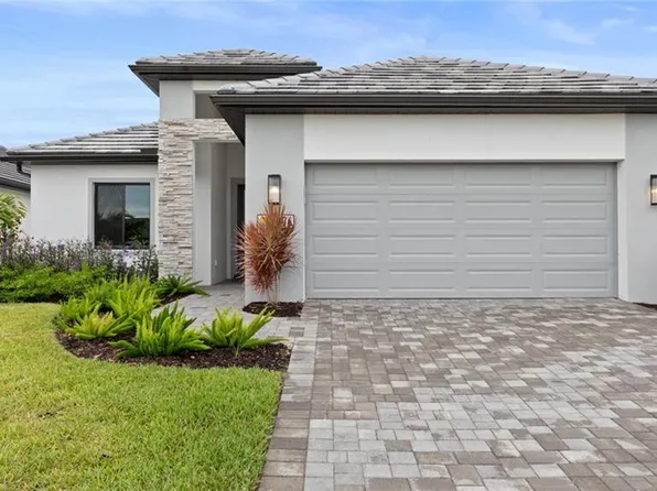 4096 Pegasus WAY, NAPLES, FL 34120