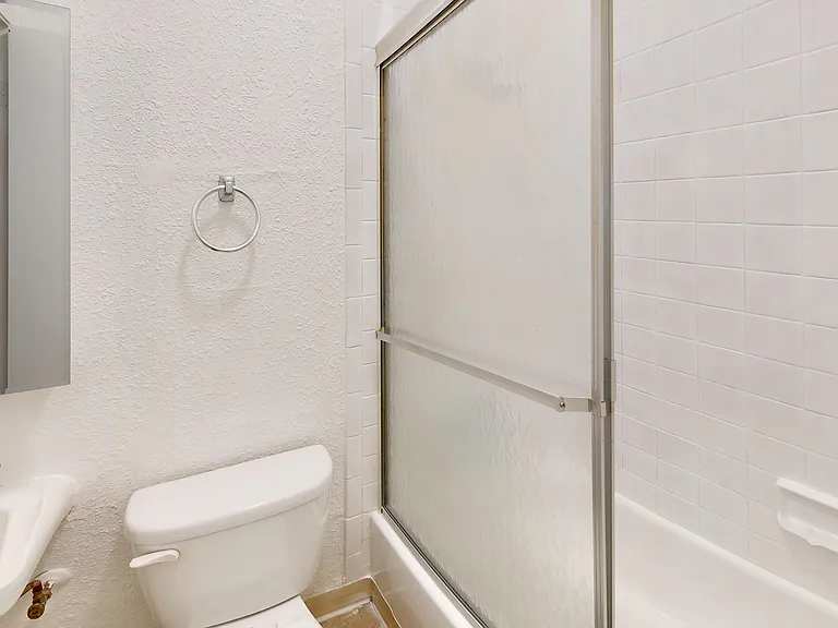 434 Leavenworth Street — Photo 22