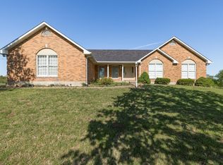 2 Whispering Pines Rd, De Soto, MO 63020