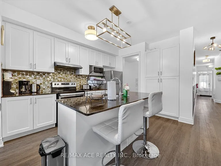 171 Snowbridge Way #26 — Photo 14
