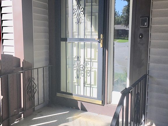 2nd image of 1543 Timberwood Ct #0