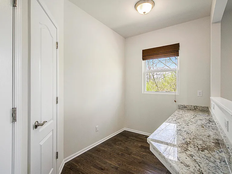 2895 Dillon Dr — Photo 16