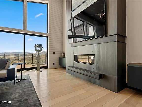 5th image of 8460 Chalk Ridge Ct