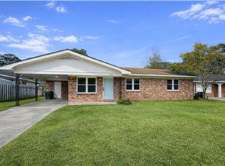 1111 Maribob Cir, Savannah, GA 31406