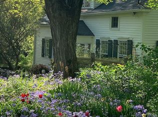 332 Verbank Rd, Millbrook, NY 12545