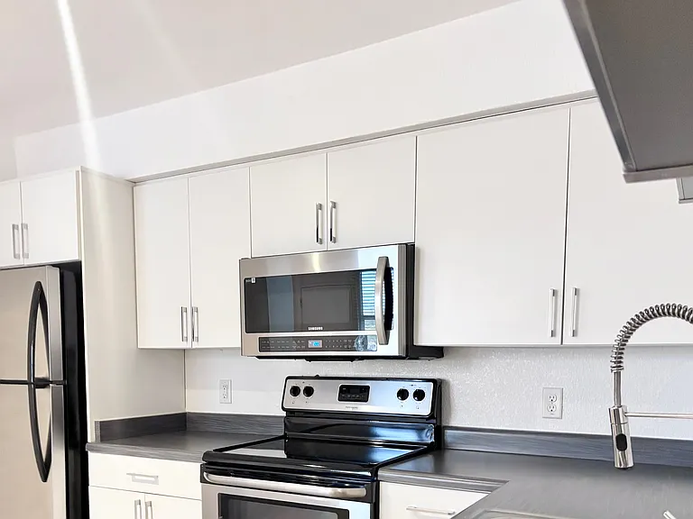 8801 N 1st St #4 — Photo 12