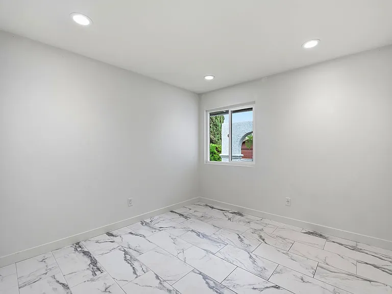 30845 Catarina Dr — Photo 36