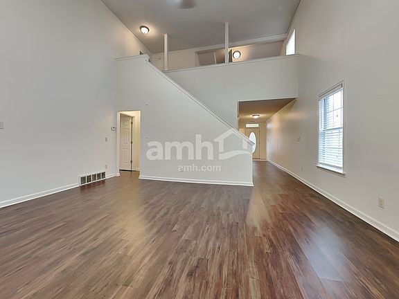 5th image of 6889 Show Boat Ln