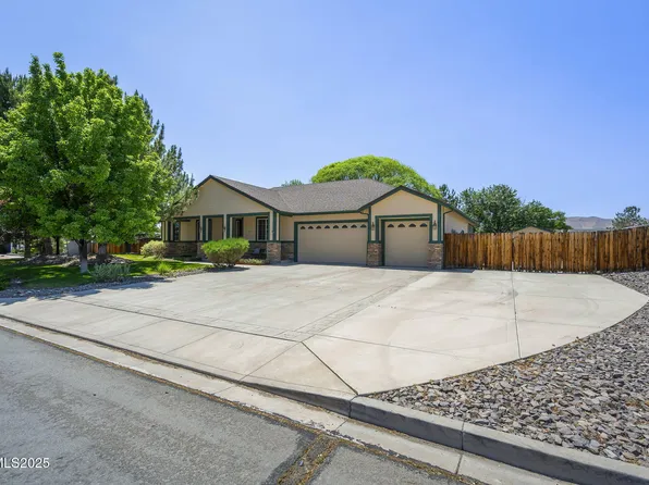 289 Saintsbury Ct, Sparks, NV 89441