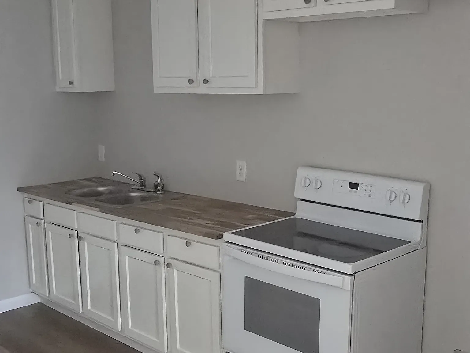 2 bed, 750 sqft, $1,190 — Photo 2