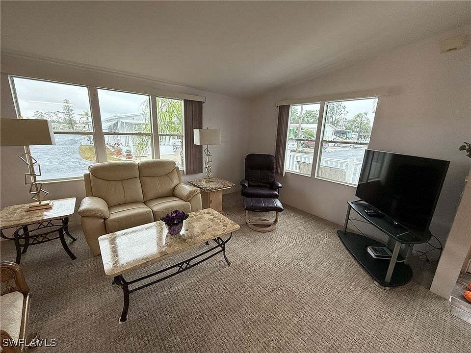 1st image of 86 Lofty Ln
