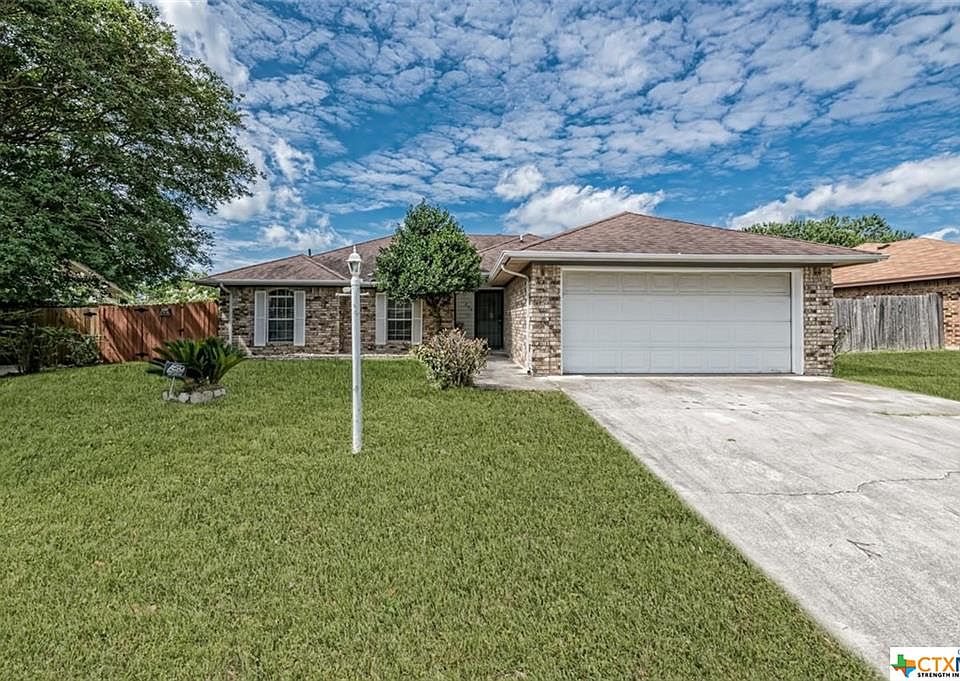 1st image of 206 Brookway Dr